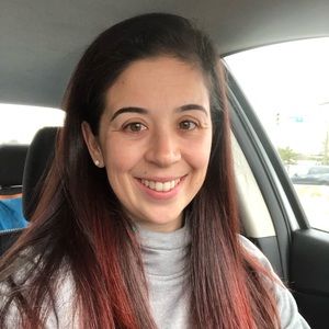 Meet your Posher, Lauren